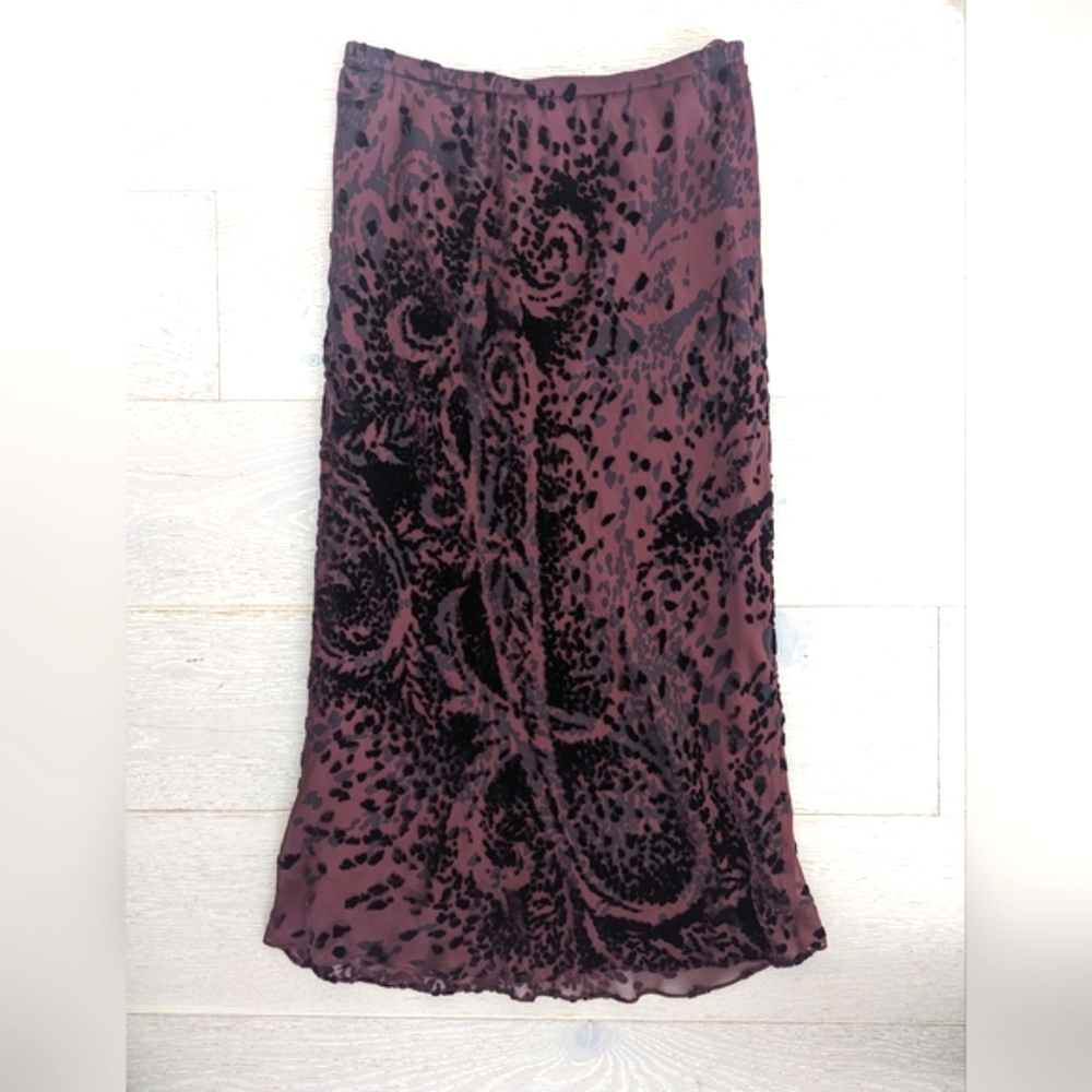 Vintage '90s Abstract Maroon/Burgundy Burn Out Velvet Skirt; Size S